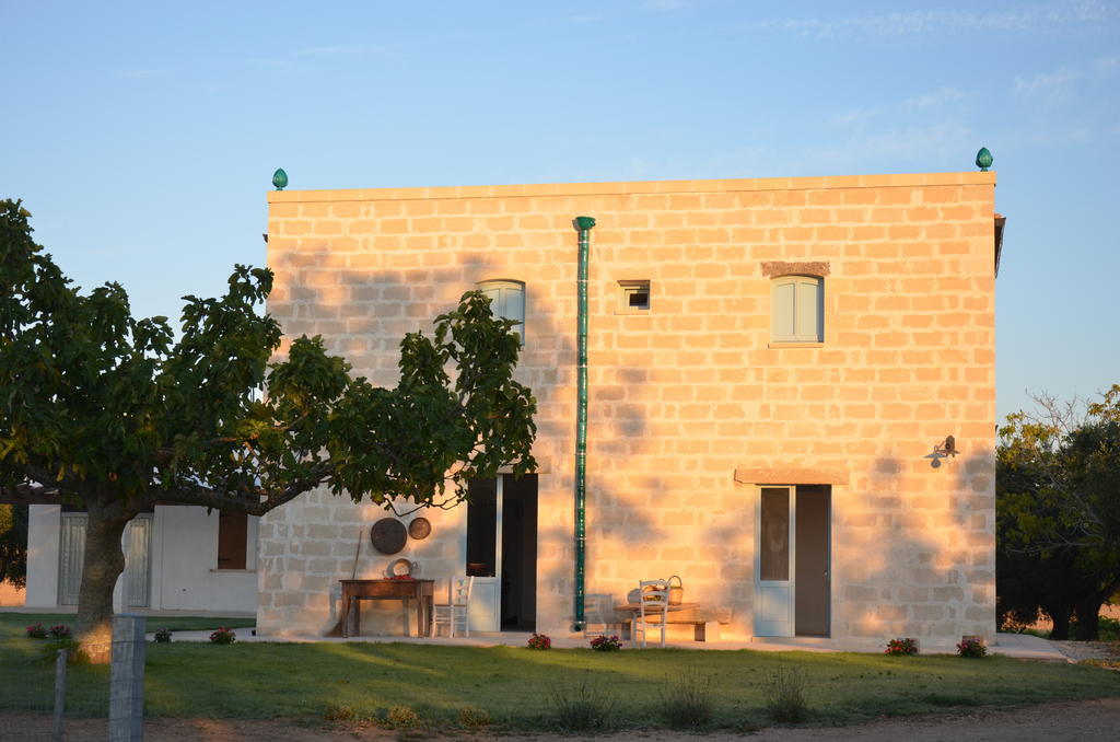 Masseria Vignenove Uggiano La Chiesa Eksteriør bilde