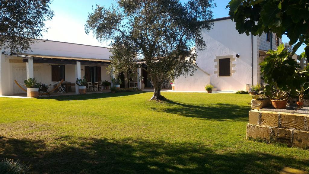 Masseria Vignenove Uggiano La Chiesa Eksteriør bilde